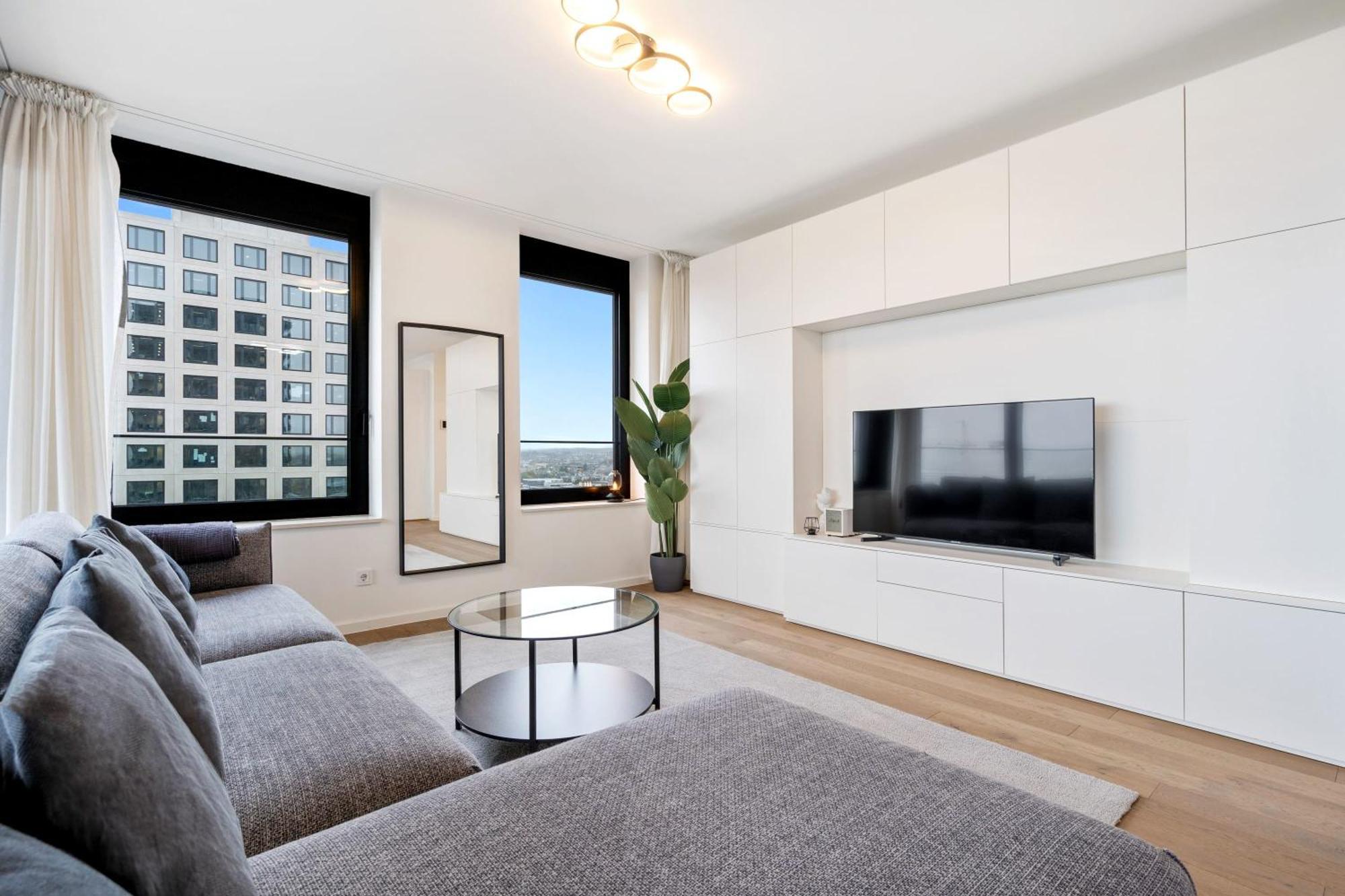 Modern 2BR Apartment with Pool & City Views Luxemburg Exterior foto