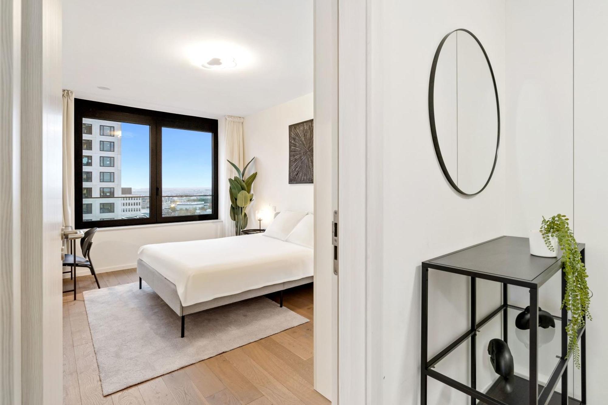 Modern 2BR Apartment with Pool & City Views Luxemburg Exterior foto