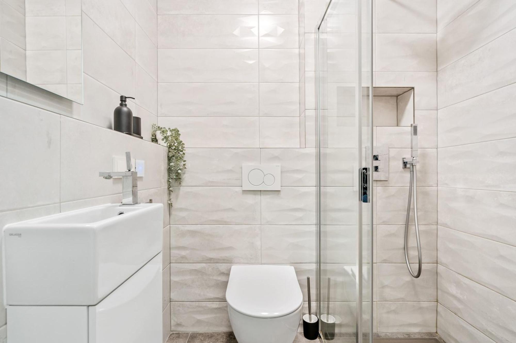 Modern 2BR Apartment with Pool & City Views Luxemburg Exterior foto