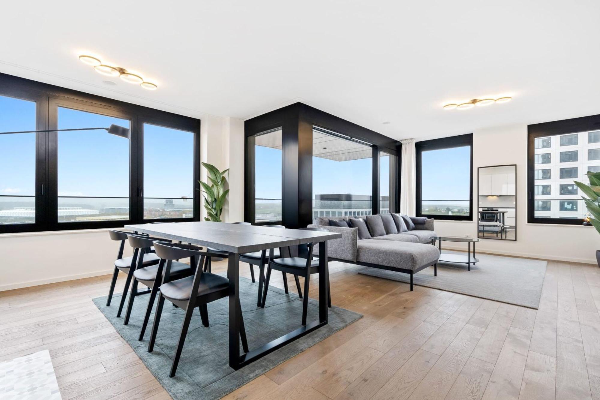 Modern 2BR Apartment with Pool & City Views Luxemburg Exterior foto